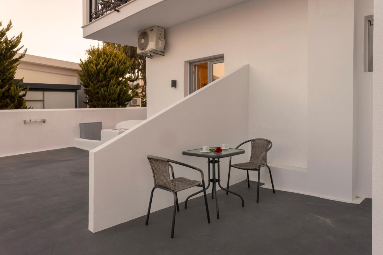 Linea Luxury Suites Fira  Ngoại thất bức ảnh