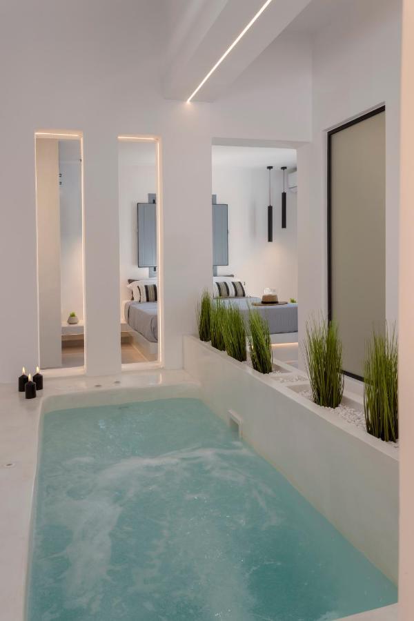 Linea Luxury Suites Fira  Ngoại thất bức ảnh