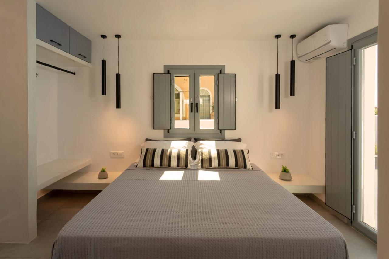 Linea Luxury Suites Fira  Ngoại thất bức ảnh