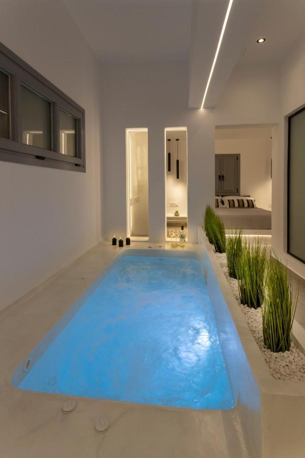 Linea Luxury Suites Fira  Ngoại thất bức ảnh