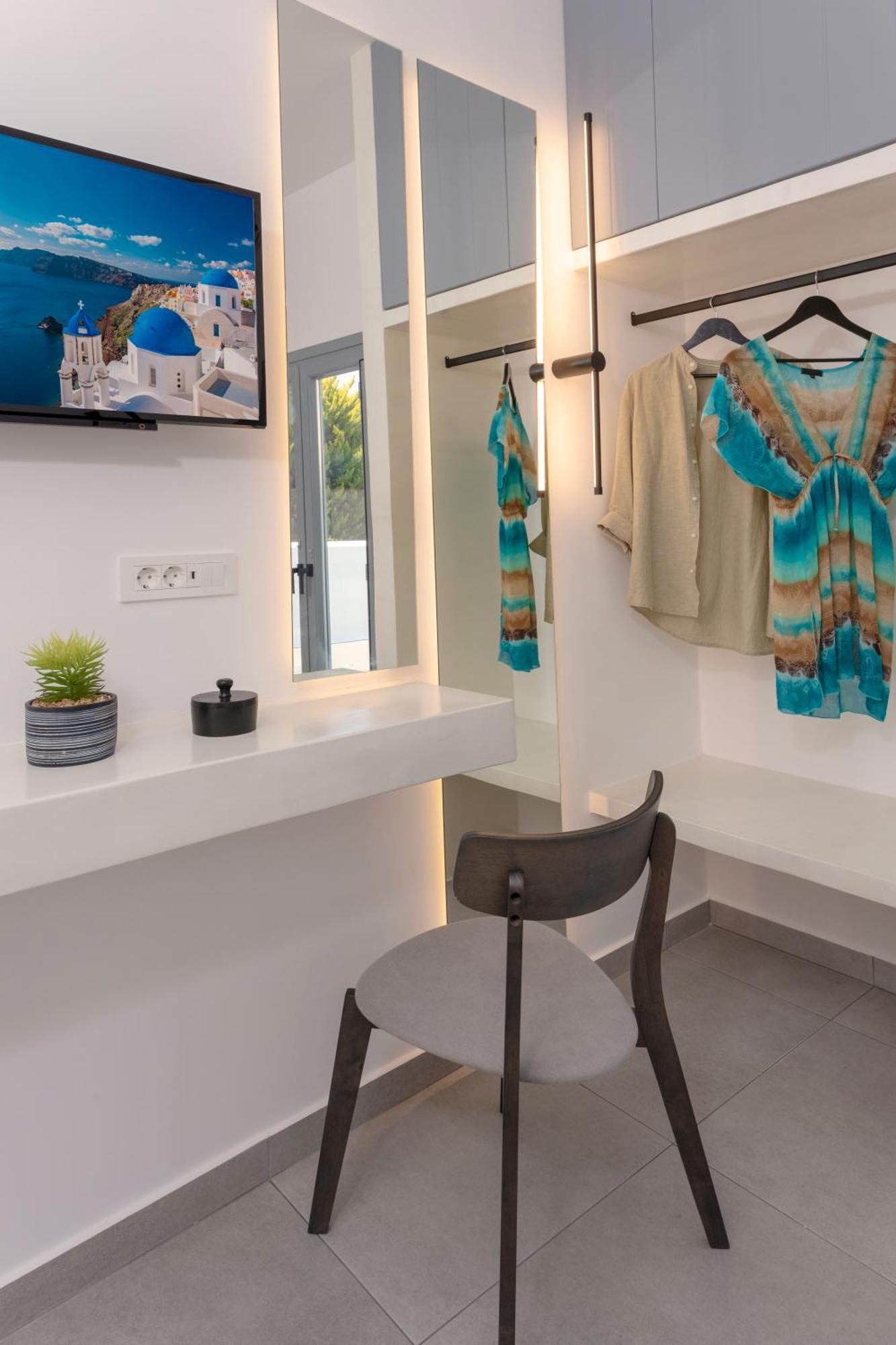 Linea Luxury Suites Fira  Ngoại thất bức ảnh